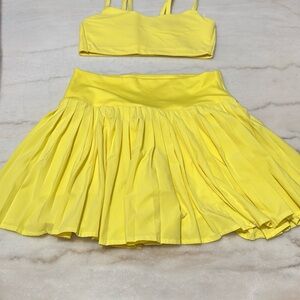 Yellow Pleated Women's Skirt Set
